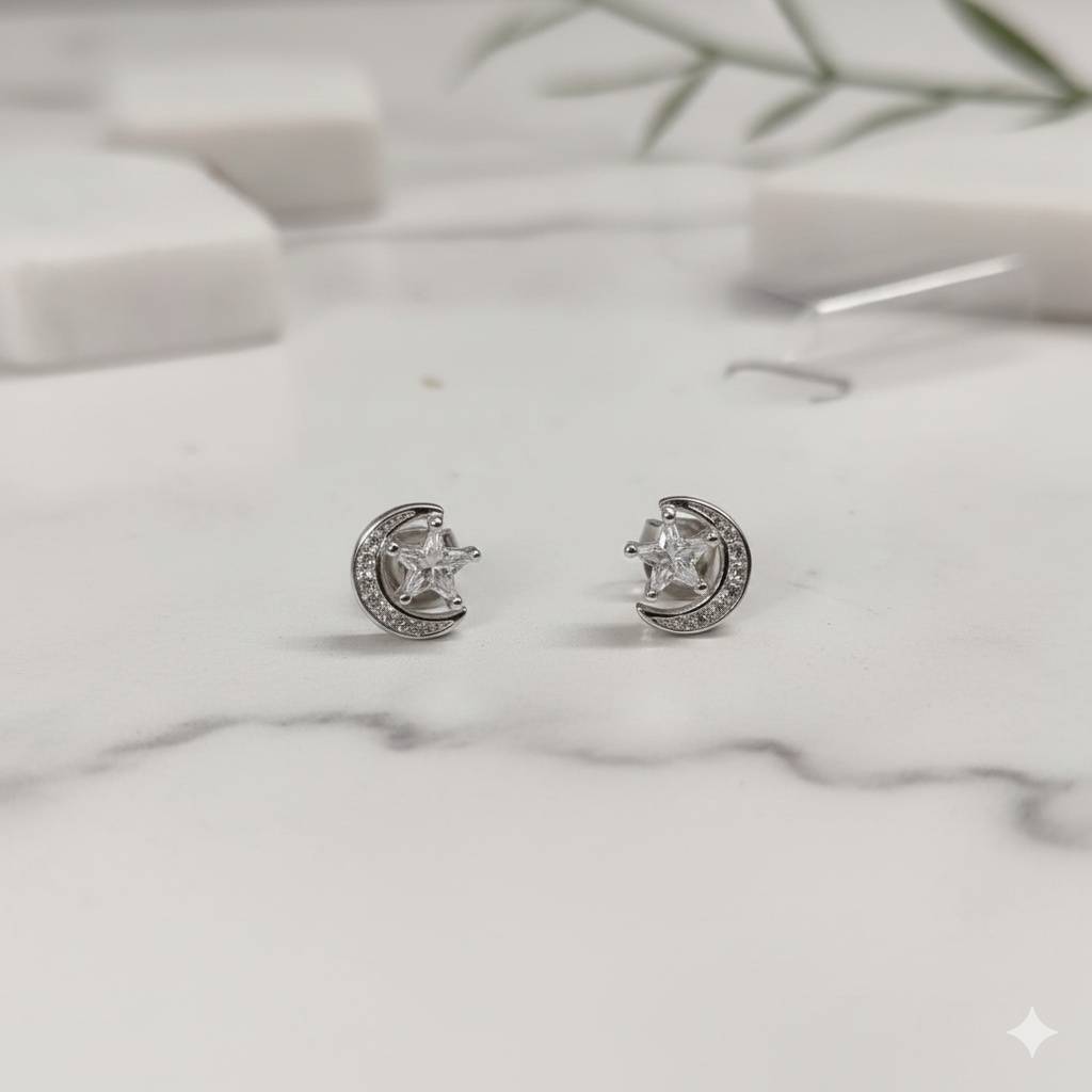 925 Pure Silver Crescent Moon Stud Earrings : TWP1358