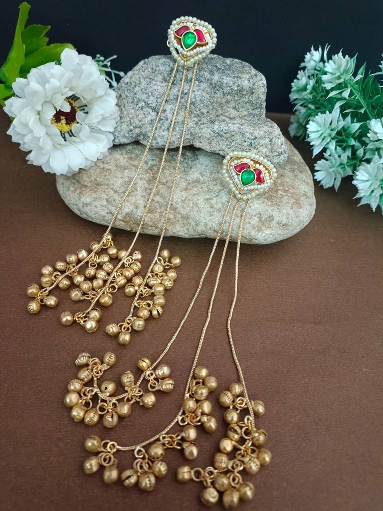 Brass-Plated Pachi Kundan Studded & Beaded Geometric Kashmiri Drop Earrings : VS105320