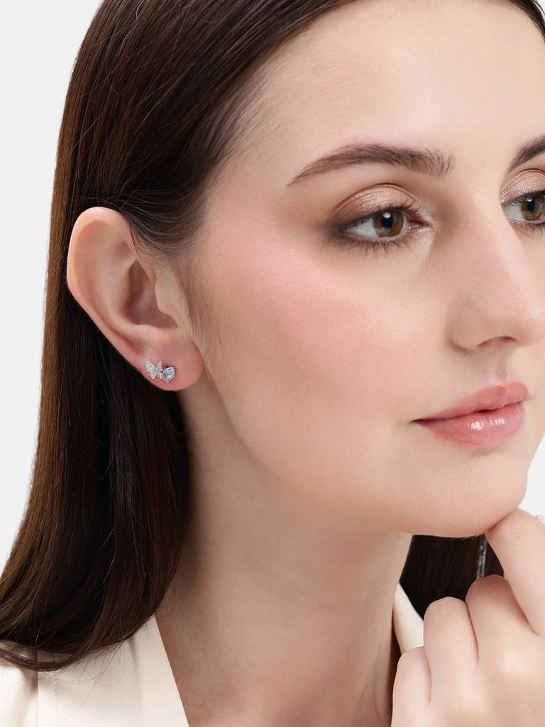 Silver Frostwing Aqua Spark Studs : WER00079