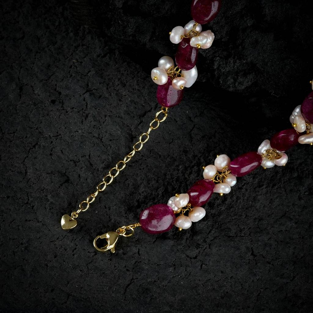Tasseled Pearl And Ruby Set : PRMBS144