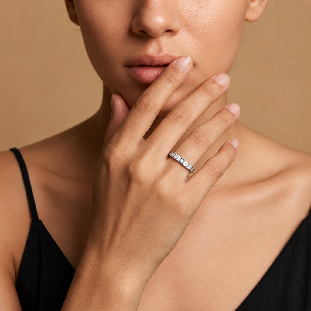 925 Silver Luxe Screw  Adjustable Band Ring : LR23395