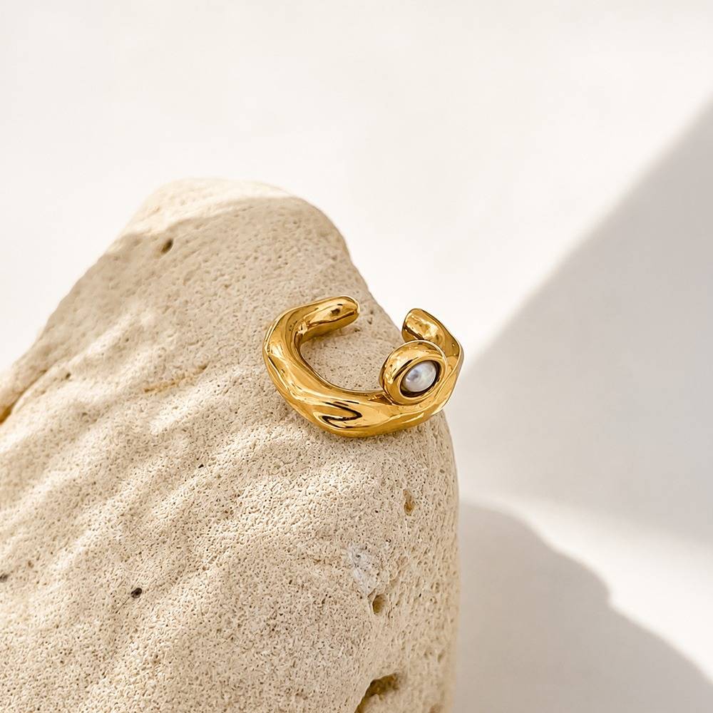 Women 18K Gold-Plated Chunky Contemporary Ear Cuff With Pearl Accent : 100061