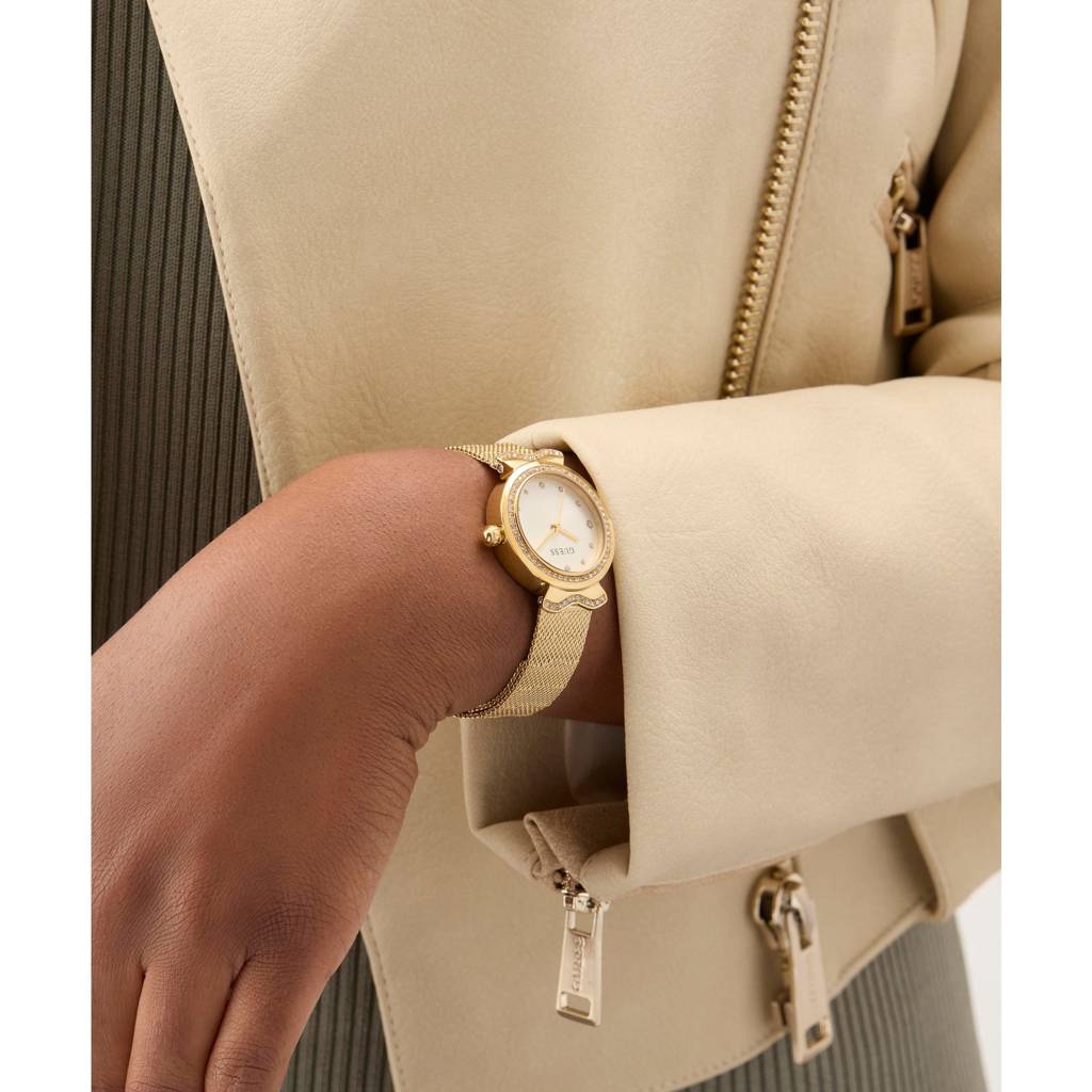 Guess Round 28Mm White Dial Analog Women Watch - Gw0866L2 : GW0866L2