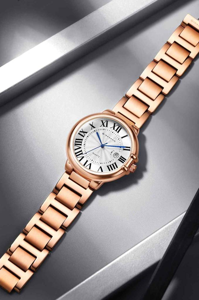 Giordano Analog Quartz Watch For Men Â Stainless Steel Strap, Textured Dial With Roman Numerals, Blue Hands, D : GZ-50187-33