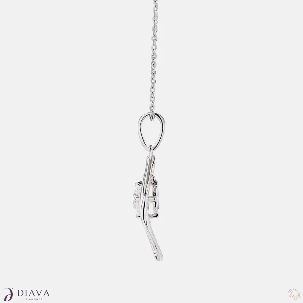Dangling Solitaire Pendant : DanglingSolitairePendant