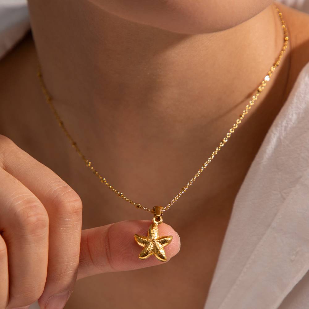 Coastal Charm Gold Necklace : CoastalCharmGoldNecklace-JD-NK-PG-02