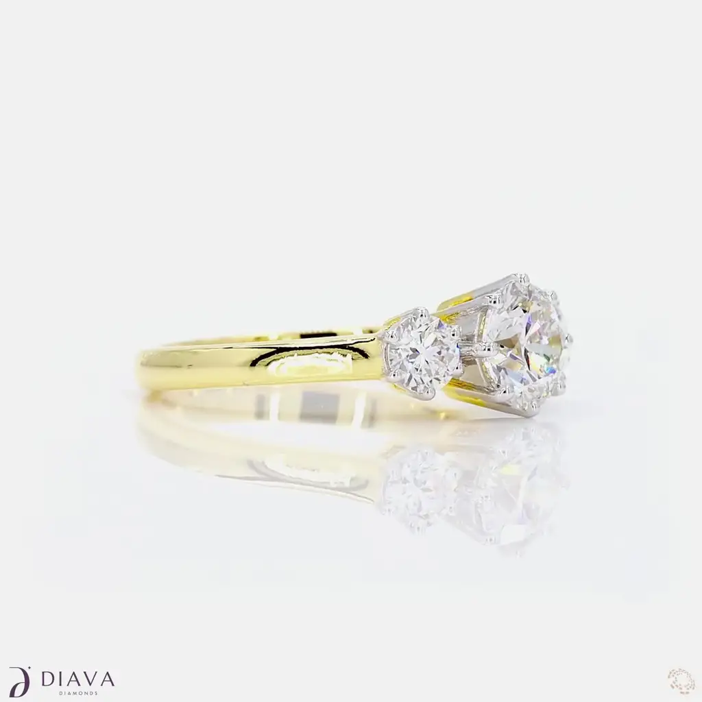 3-Stone Round Solitaire Ring : 3-StoneRoundSolitaireRing
