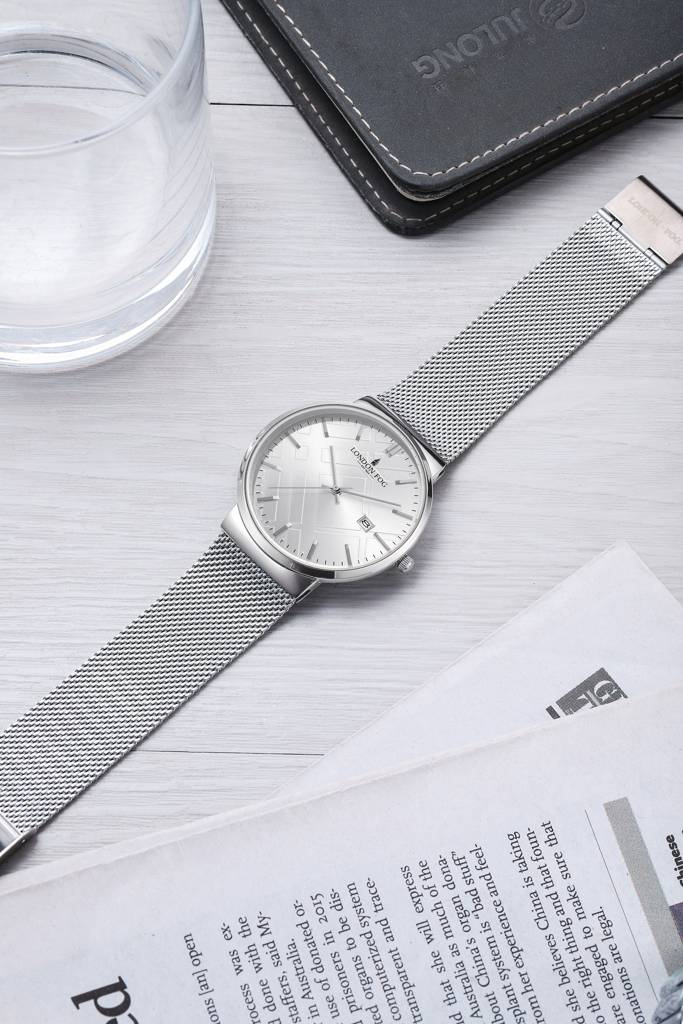 Surrey Collection Analog Quartz Watch For Men With Mesh Strap, Round Metal Case, Date Display : LFM10006-11