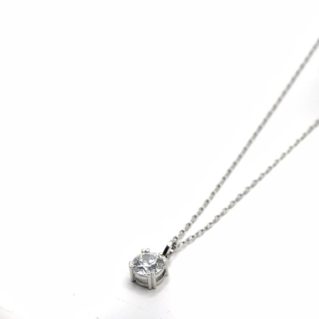 Sterling Silver Classic Solitaire Necklace : NKS066