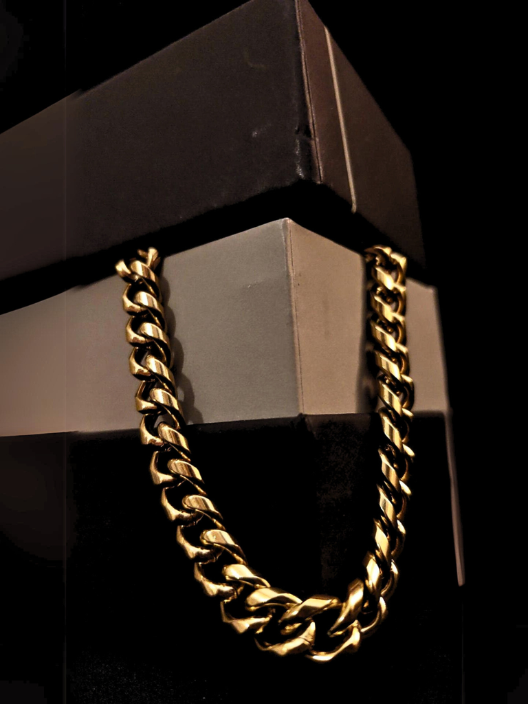 Gold Cuban Chain Bracelet (Thin) : MATB245GC