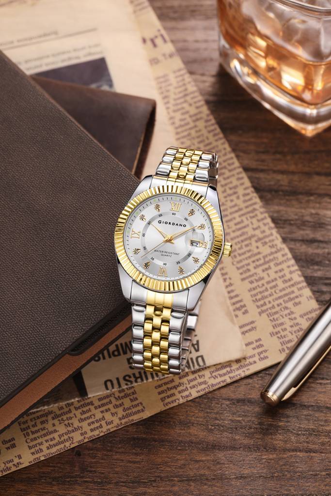 Giordano Analog Watch For Men - Dual-Tone Stainless Steel Strap, Crystal Indices And Fluted Bezel : GZ-50139-55