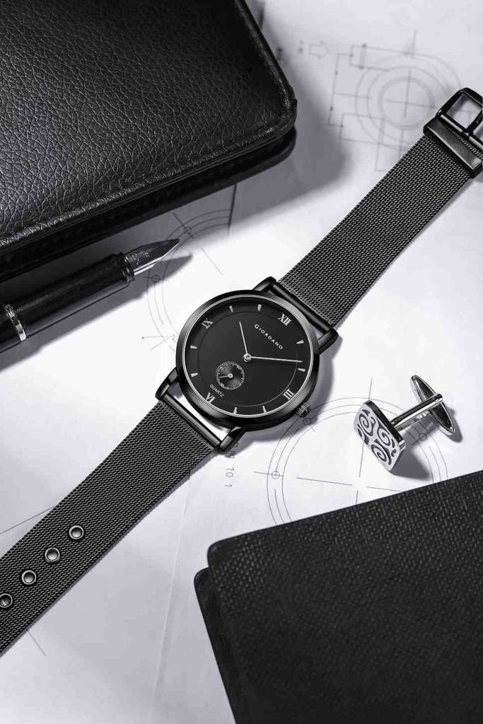 Giordano Classic Analog Quartz Watch For Men Â Mesh Metal Strap, Minimalist Dial With Roman Numerals, Slim Ele : GZ-50186-11