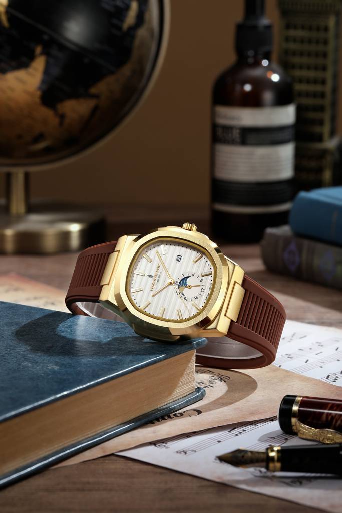 Greenwich Collection Analog Quartz Watch For Men With Textured Cushion-Shaped Dial, Date Display, 24-Hour Day-Ni : LFM10018-05