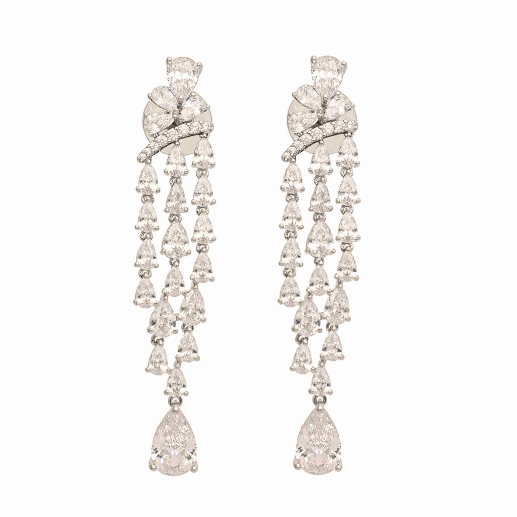 Diamond Drop Elegance Anti Tarnish Earrings : YI24A0254E