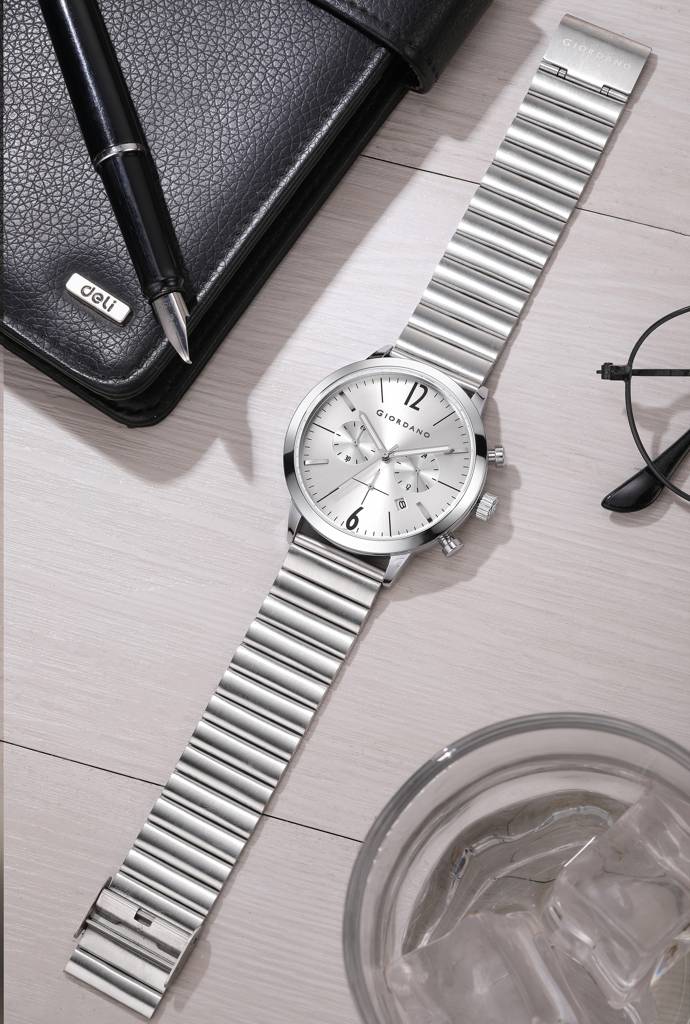 Giordano Analog Chronograph Watch For Men - Stainless Steel Case & Strap| Modern Casual & Formal Wristwatch With : GZ-50153-33