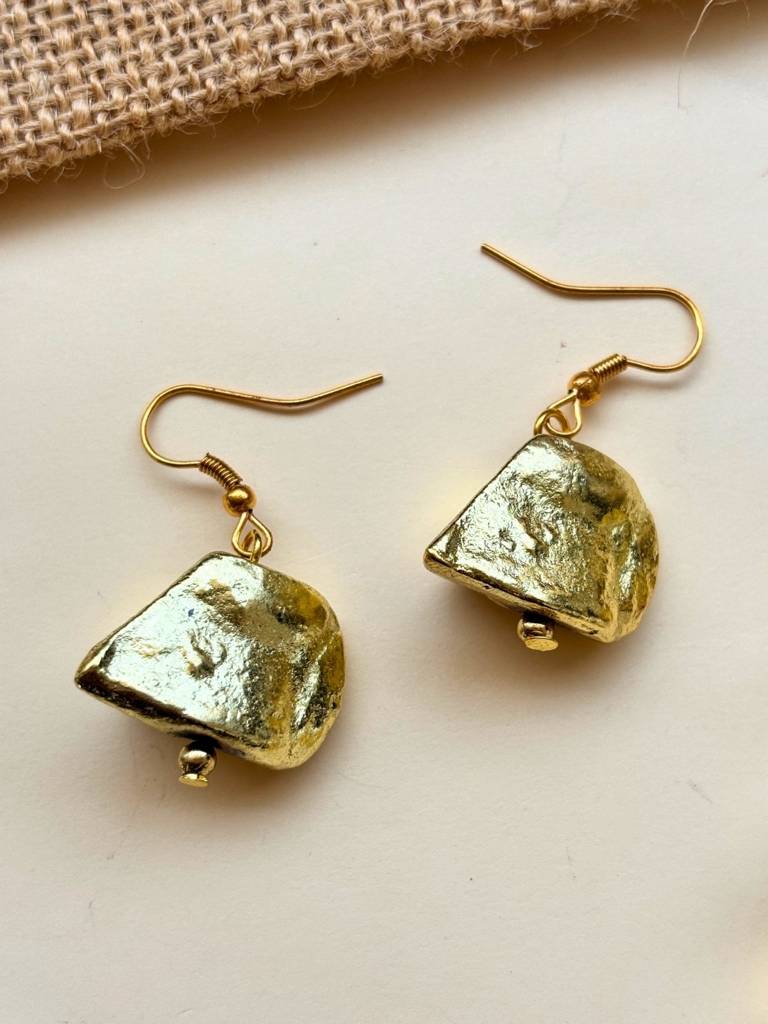 Dual-Tone Textured Statement Oxidized Jewellery Set : VI26JSOX100076