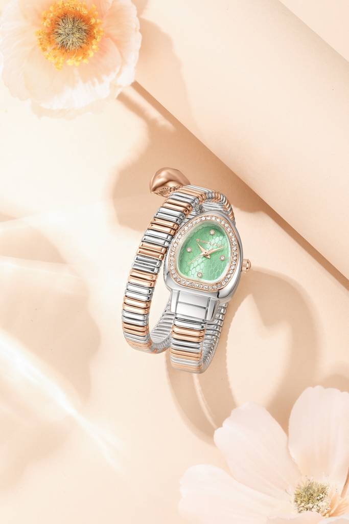 Serpentine Collection Analog Quartz Watch For Women Honeycomb-Textured Dial, Crystal Bezel & Markers, Snake-Styl : GZ-60188-22