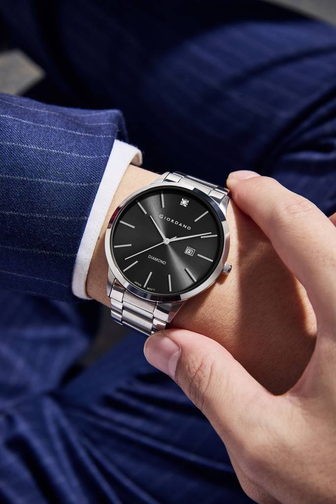 Giordano Classic Analog Watch For Men With Diamond Marked Dial And Stainless Steel Strap : GZ-50101-11