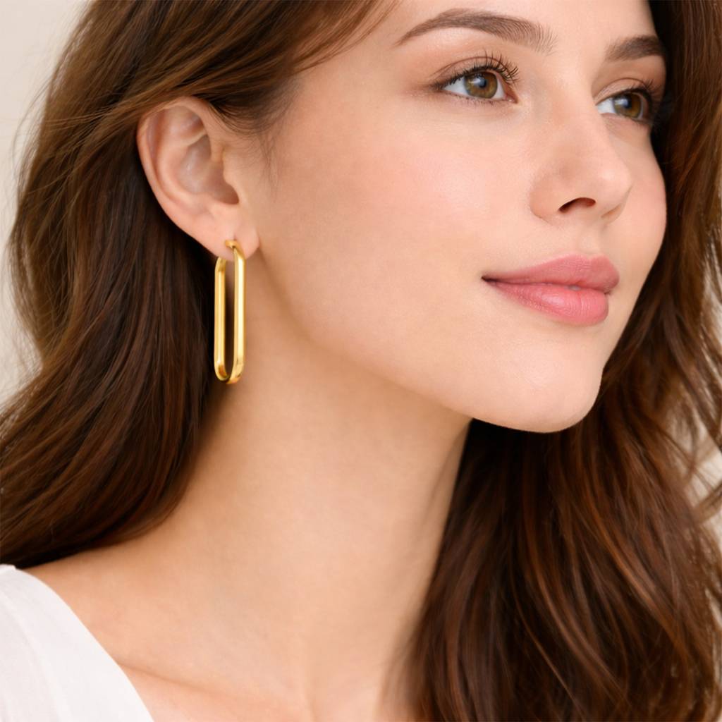 Luxe Curved Hoop Earrings - 18K Gold Plated Surgical Steel Tarnish-Resistant : 1005901