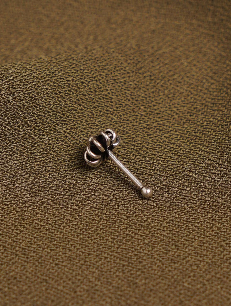 Silver Nose Stud With Flower Design : ARSNP263