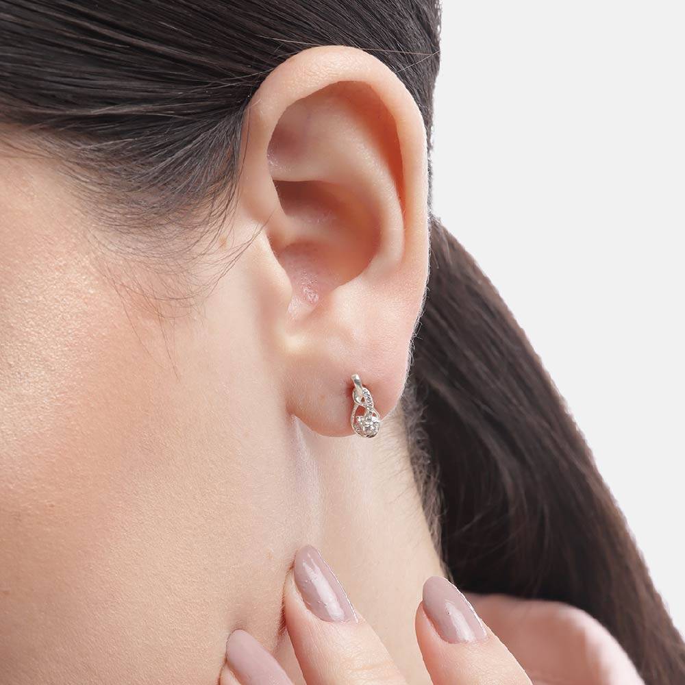 92.5 Silver Earring : 92.5 Silver Earring : 92.5 Silver Earring : 92.5 Silver Earring : 92.5 Silver Earring : Z125SG001E