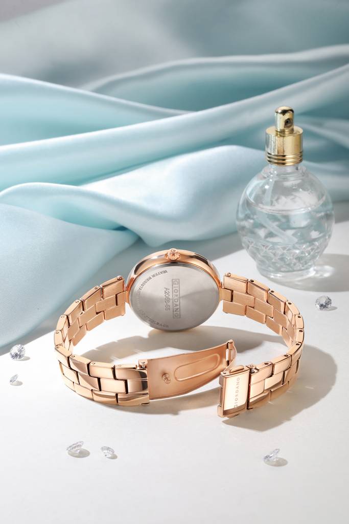 Giordano Unique Analog Watch For Women With Diamond Indices, Stainless Steel Strap And Crystal Embellished Bezel -  : A2056-55