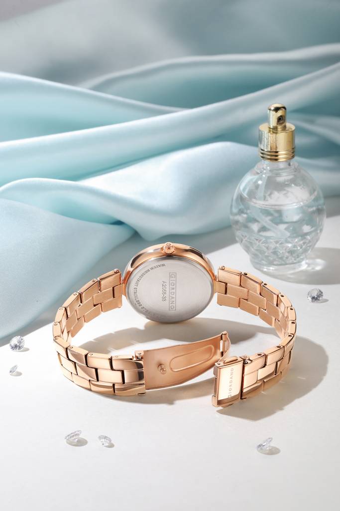 Giordano Unique Analog Watch For Women With Diamond Indices, Stainless Steel Strap And Crystal Embellished Bezel -  : A2056-33