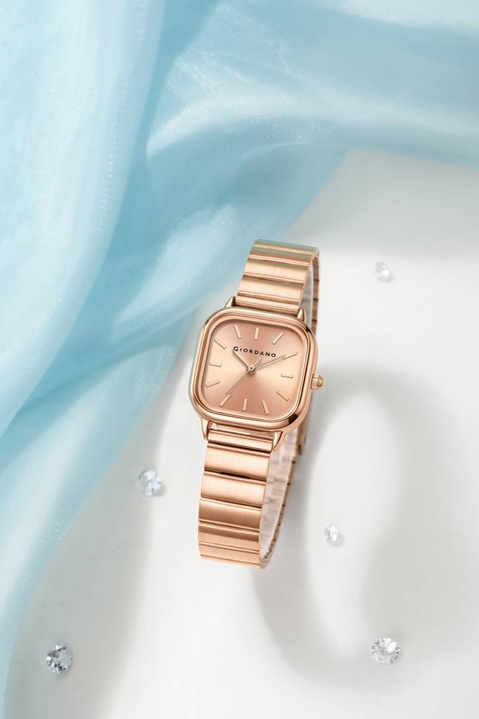 Giordano Classic Square Watch For Women Â Polished Stainless Steel Strap, Minimalist Compact Design-Gz-60098 : GZ-60098-77