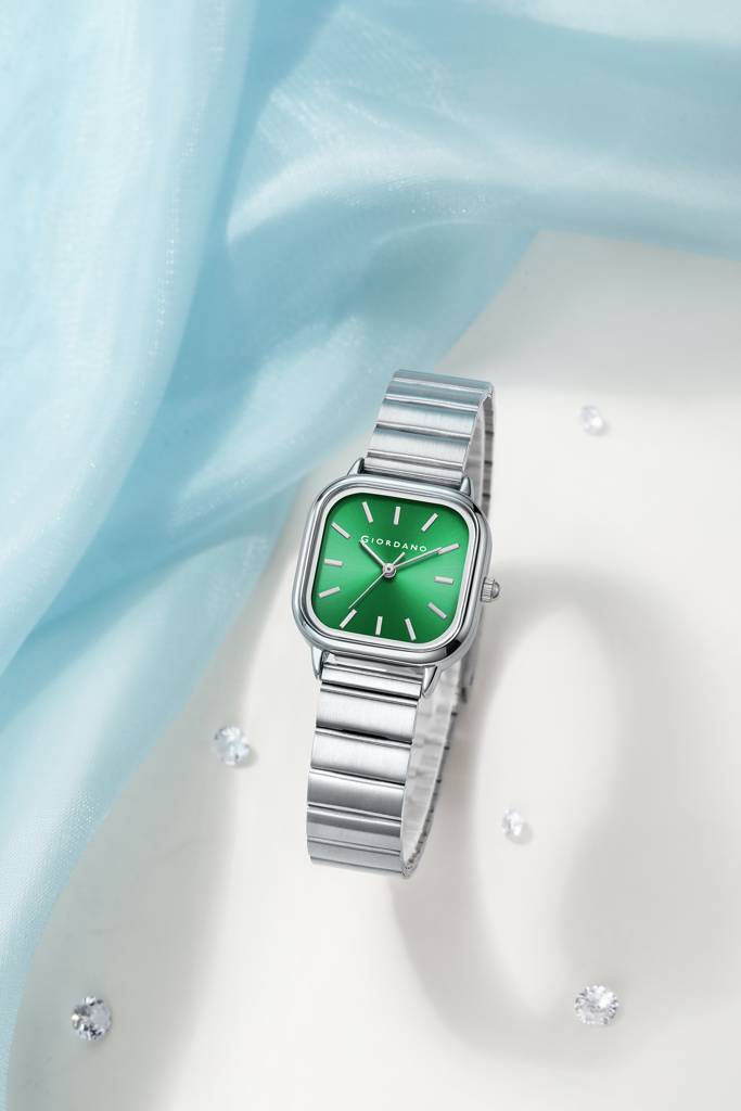 Giordano Classic Square Watch For Women Â Polished Stainless Steel Strap, Minimalist Compact Design-Gz-60098 : GZ-60098-33