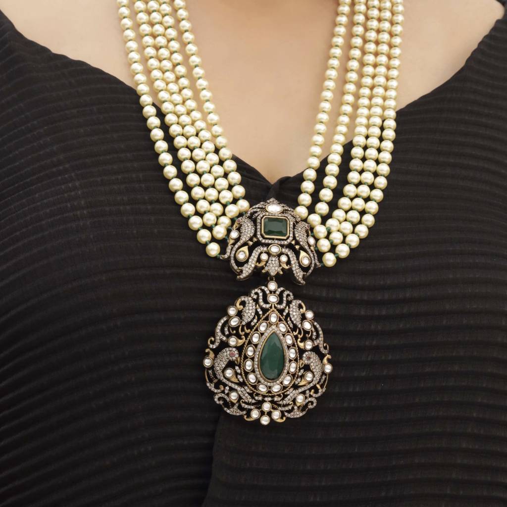 Pearl And Emerald Antique Finish Kundan Polki Long Necklace Haar : 500006