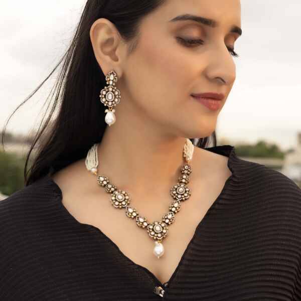 Antique Finish Pearl Beading Necklace Set : 500012