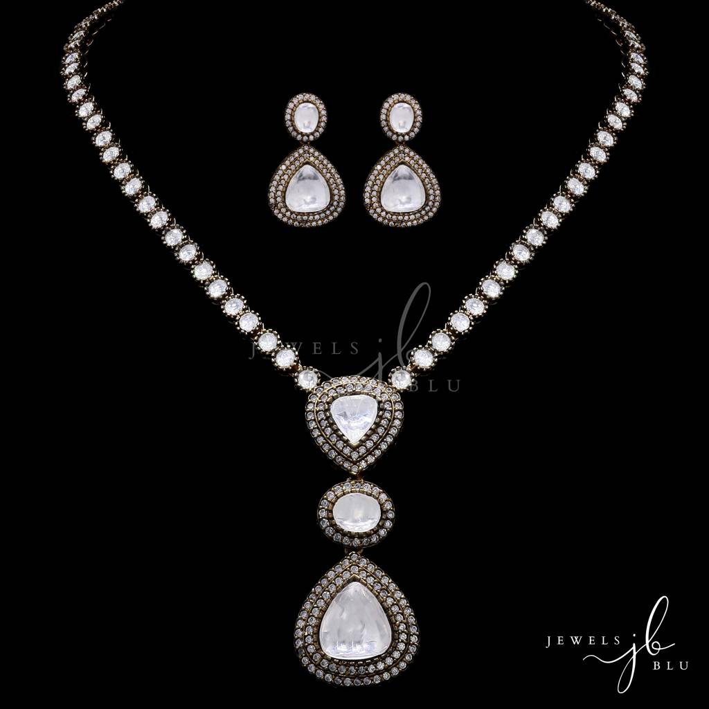 Antique Finish Handcrafted Polki And Diamond Necklace Set : 500027