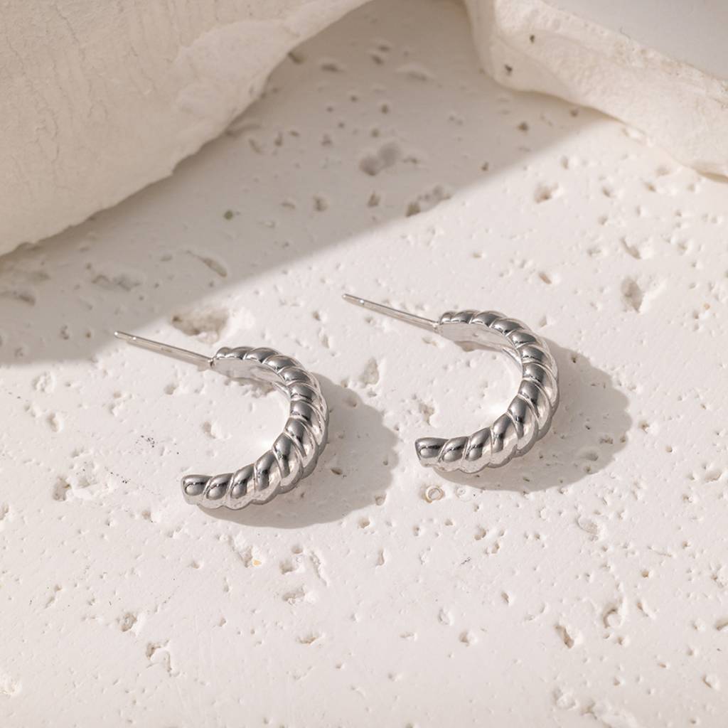 18K Plated Waterproof, Anti-Tarnish Spiral Twisted Half Hoop Earrings (Pack Of 2) : AWU0125E440SC2