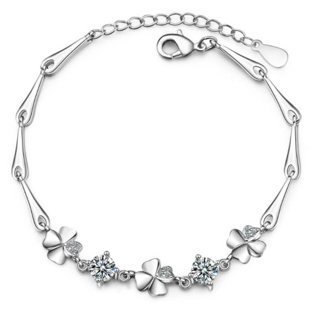 18K Plated Minimal Clover Bracelet With Crystals : AILF0220B103