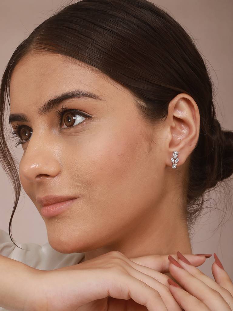 925 Sterling Silver Cubic Zirconia Leaf Studds Earrings : AGER5125