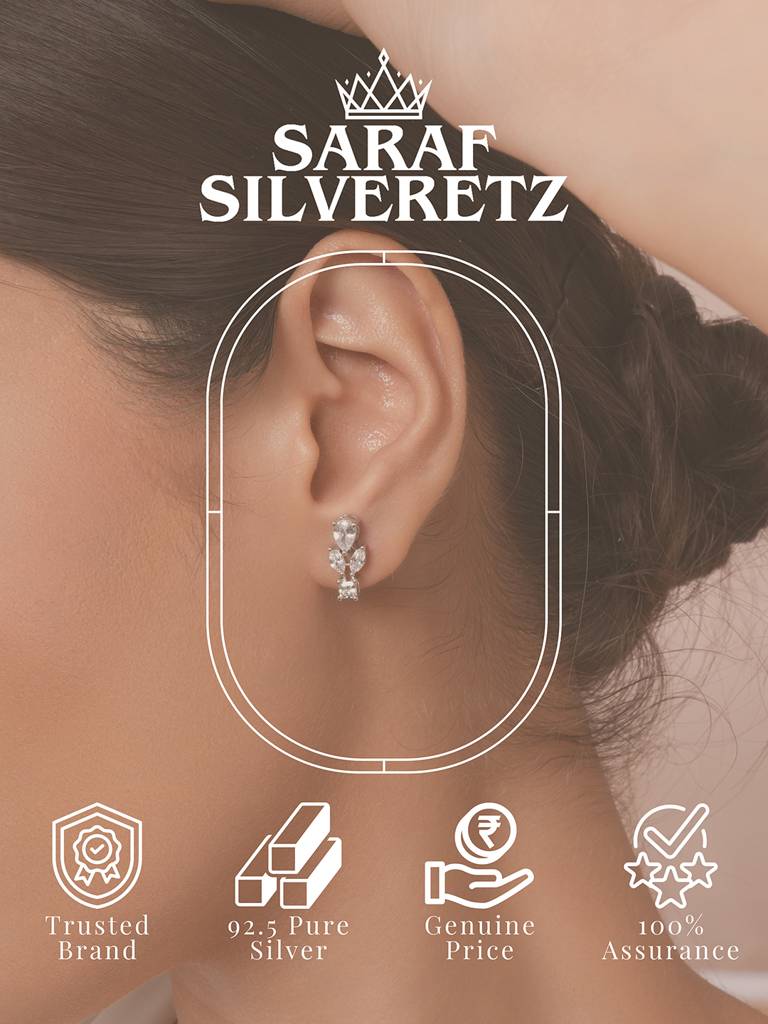 925 Sterling Silver Cubic Zirconia Leaf Studds Earrings : AGER5125