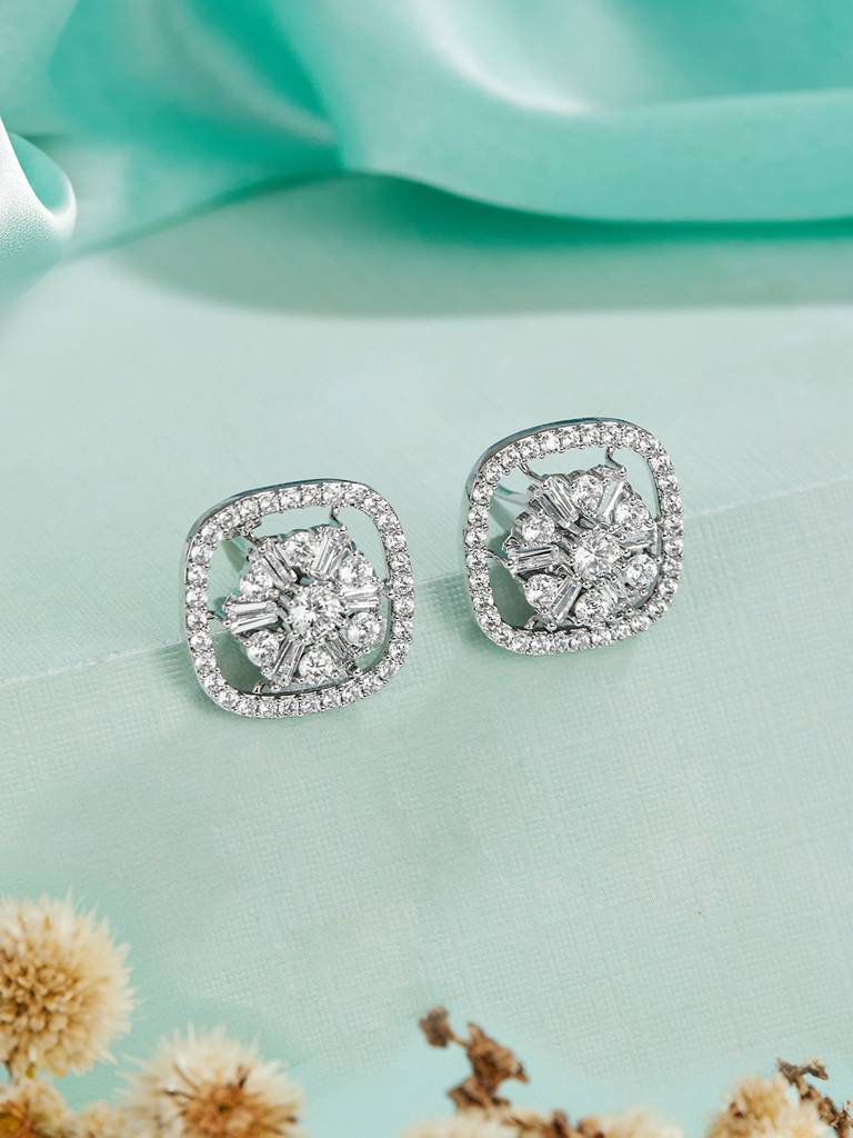 Eternz Certified Jewellery - Saraf RS Jewellery925 Sterling Silver Rhodium Plated Halo Square Studds Earrings (One Size)