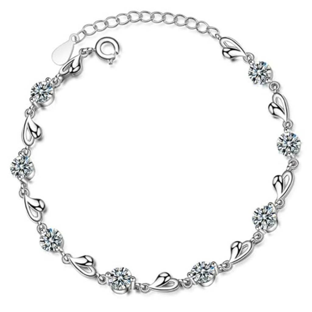 18K Plated Minimal Heart Bracelet With Crystals : AILF0220B104