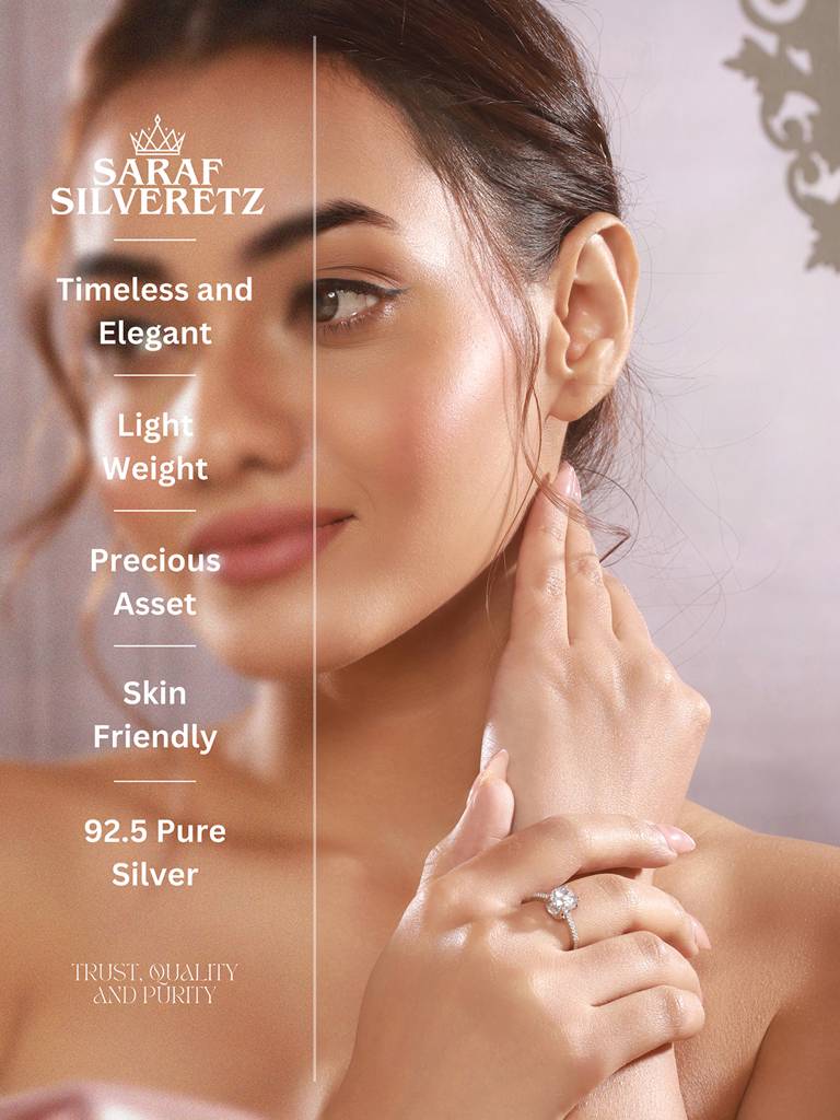 925 Sterling Silver Zircon Studded Solitaire Brilliant Engagement Adjustable Finger Ring : AGRG5214