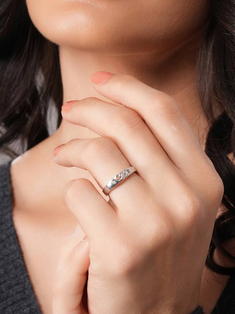 925 Sterling Silver Rhodium Plated Minimal Link Love Adjustable Finger Band Ring : AGRG5218