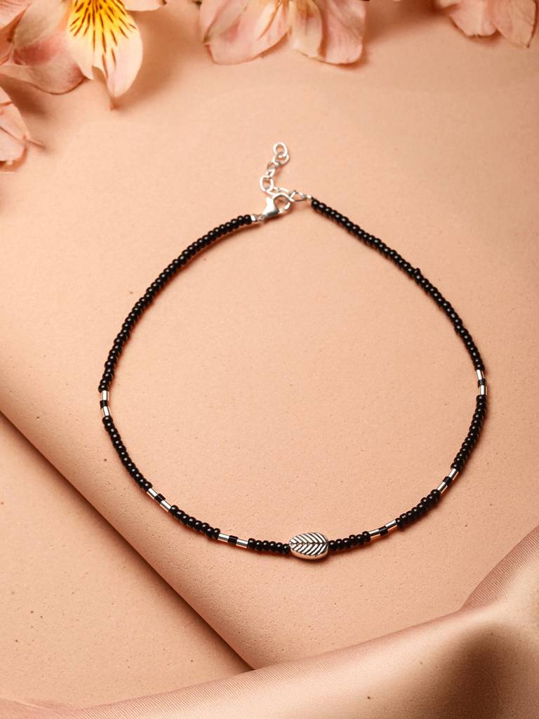 925 Sterling Silver Oxidised Black Thread With Leaf Charms Delicate Payal Anklet : AGPL5267