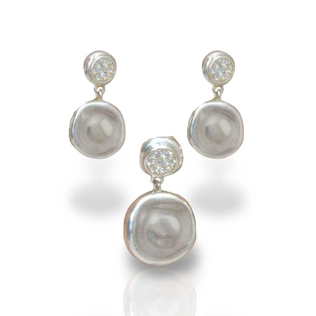 Circular Elegance Pendant Set : 526