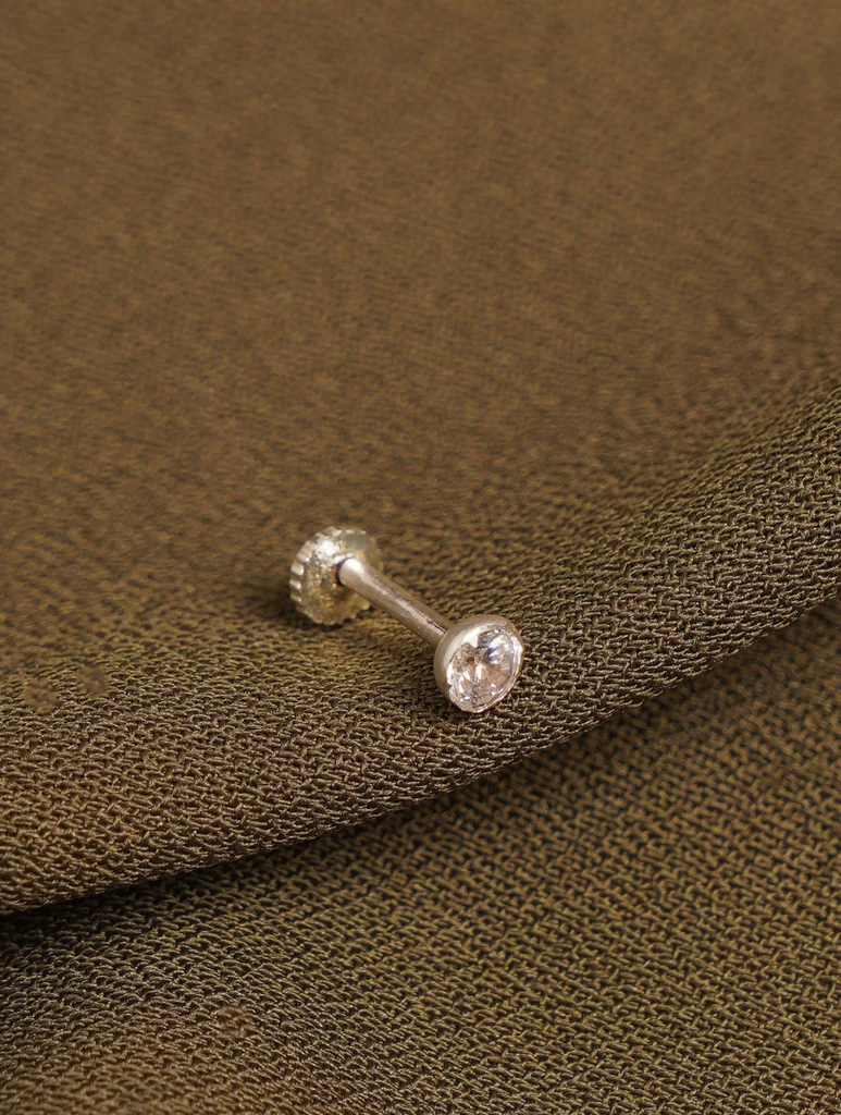 Silver Cz Stone Studded Round Shaped Nose Pin : ARSNP272
