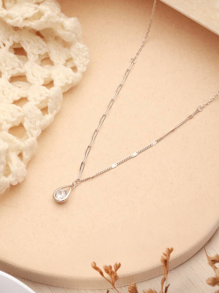 925 Sterling Silver Tear Drop Shaped Solitaire Zircon Pendant Necklace & Chain : AGLK5300