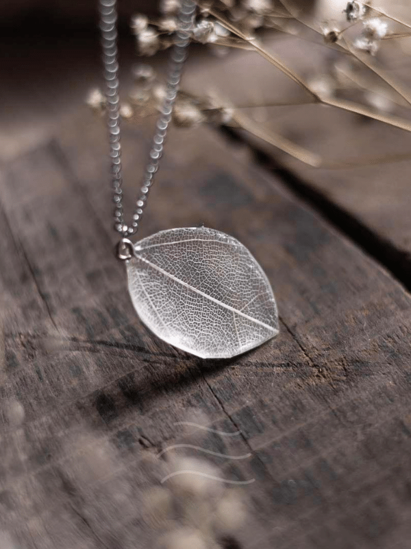 Avery - Fairy Leaf Necklace : LA-FF-AF-03
