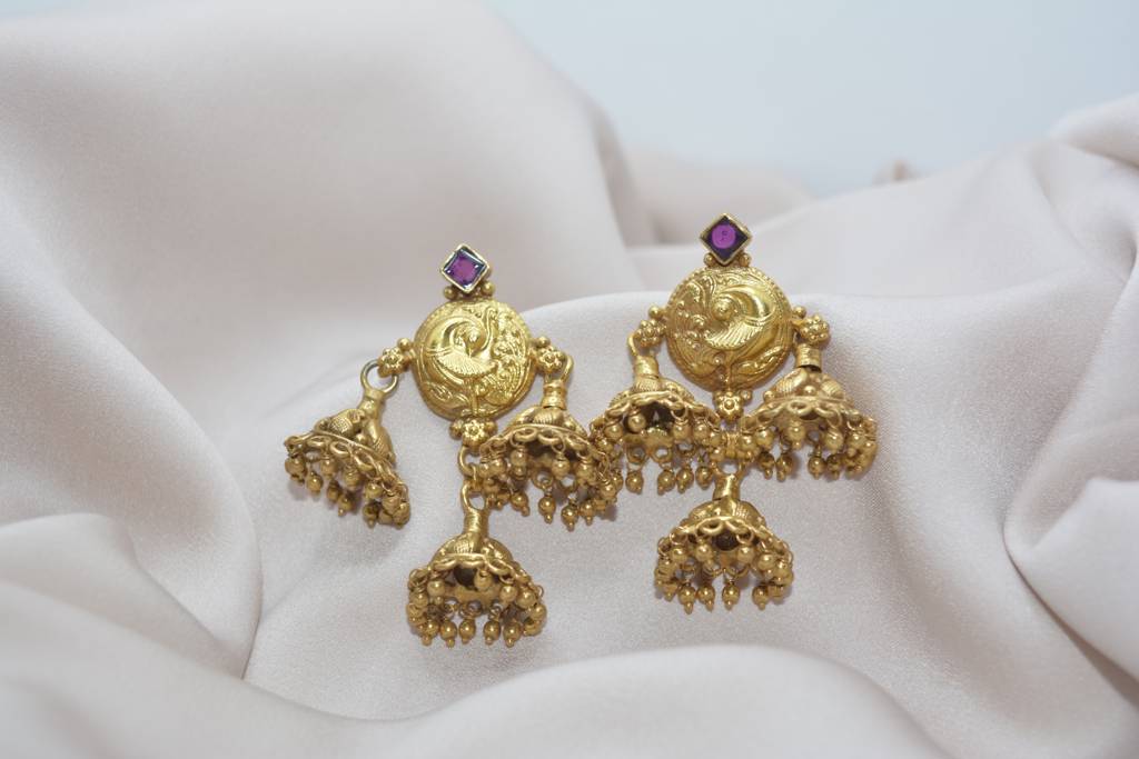 Golden Feather Jhumka : 551