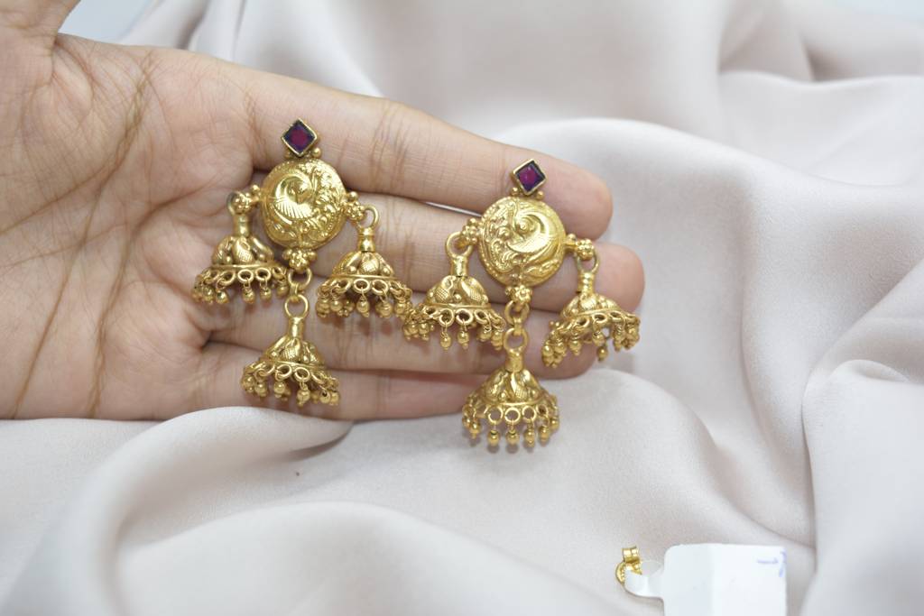 Golden Feather Jhumka : 551