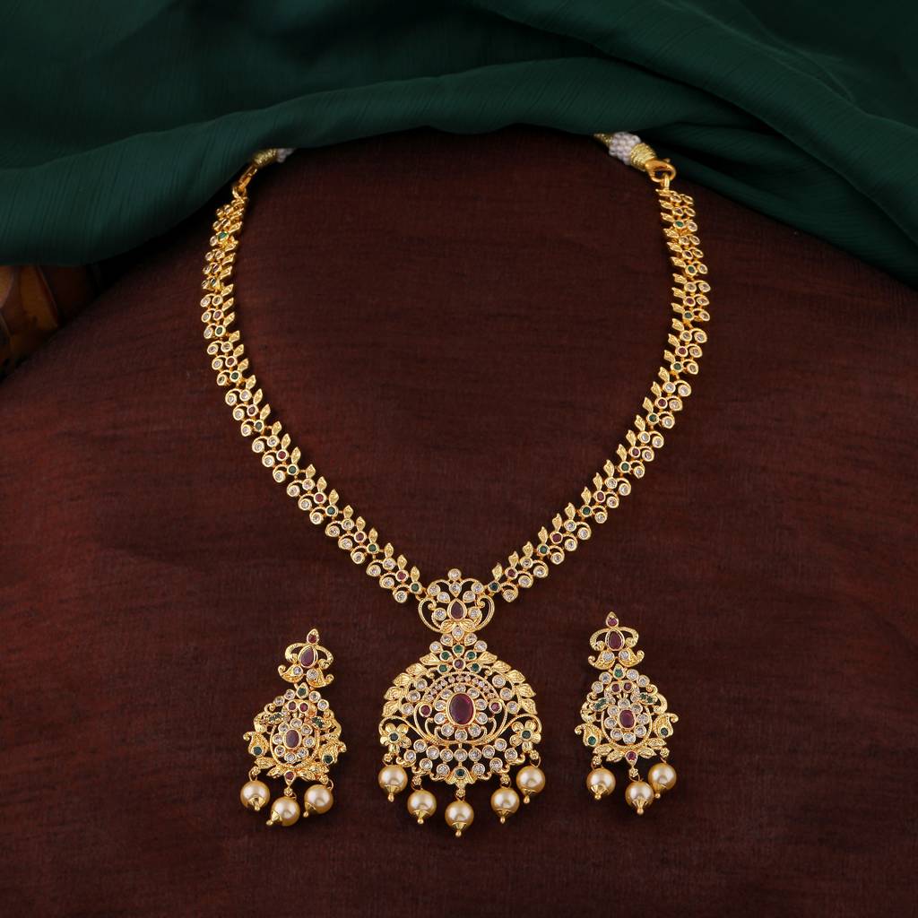 Estele Gold Plated Cz Ravishing Bridal Necklace Set With Pearls For Women : AD-601-IGNKER