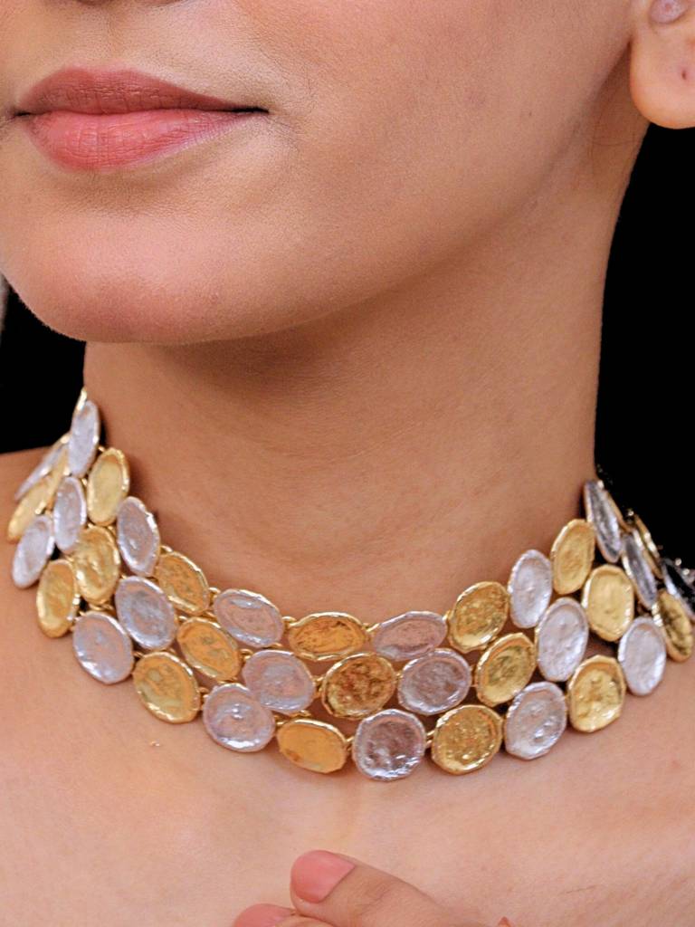 Dilruba Dual Tone Choker For Women Brass 18K Gold Plated Handmade : BJV015