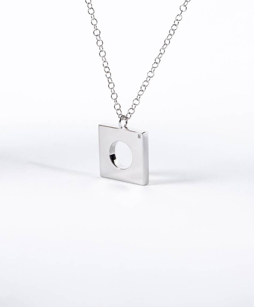 Edge Pendant Snake Chain : MM-EIS-EP-S